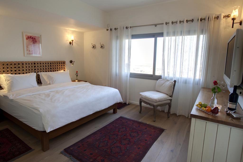 Boutique Hotel Tamarin Rosh Piná Habitación foto